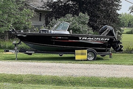 Tracker Pro Guide V-175 Combo for sale in United States of America for $25,095 (£20,294)