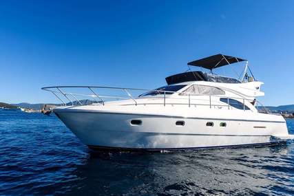 Ferretti 430 for sale in Italy for €170,000 (£146,714)