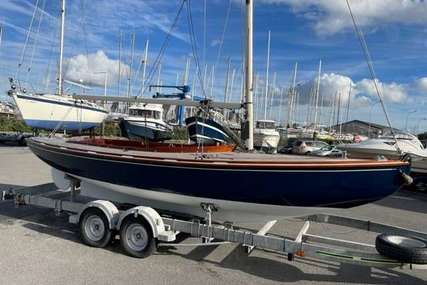 Latitude 46 for sale in France for €59,000 (£50,570)