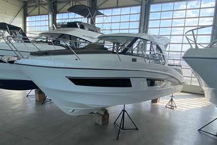 Beneteau Antares 9 for sale in France for €216,166 (£189,963)