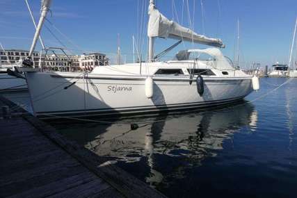 Hanse 325 for sale in Germany for €78,000 (£68,545)