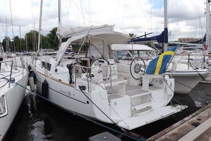 Beneteau Oceanis 38 for sale in Sweden for kr1,595,000 (£126,367)