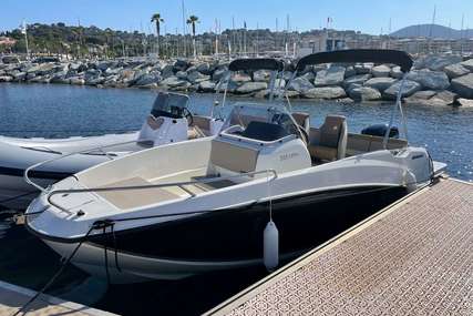 Quicksilver 555 Activ for sale in France for €31,500 (£28,121)