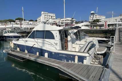Beneteau Antares 9 for sale in France for €44,000 (£39,518)