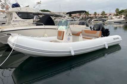 Zodiac MEDLINE 580 for sale in France for €49,178 (£42,359)