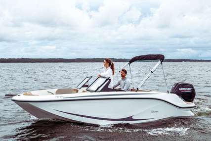 Quicksilver 525 AXESS for sale in France for €39,000 (£34,817)