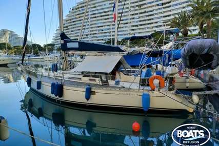 Jeanneau Sun Legende 41 for sale in France for €64,000 (£54,856)