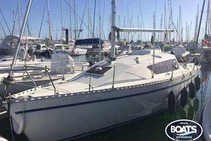 Dufour Yachts GIB SEA 242 for sale in France for €10,000 (£8,788)