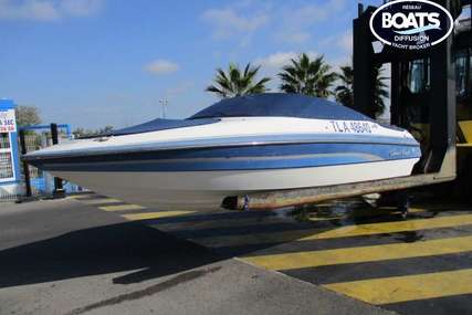 Chris-Craft 19 for sale in France for €9,000 (£7,775)