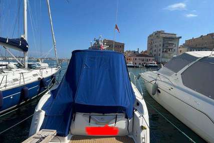 Cranchi Endurance 41 for sale in Italy for €120,000 (£103,321)