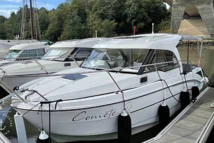 Beneteau Antares 8 OB for sale in France for €79,900 (£70,215)