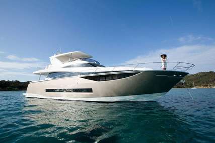 Prestige 750 for sale in Singapore for €2,050,000 (£1,765,750)