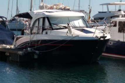Beneteau Antares 9 for sale in Portugal for €160,000 (£140,605)