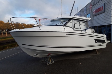 Jeanneau Merry Fisher 795 for sale in France for €99,000 (£88,914)