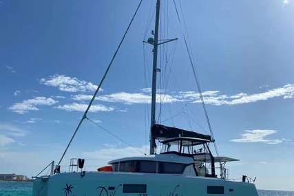 Lagoon 42 for sale in France for €599,000 (£535,013)