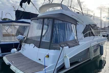 Beneteau Antares 30 Fly for sale in France for €165,000 (£142,066)