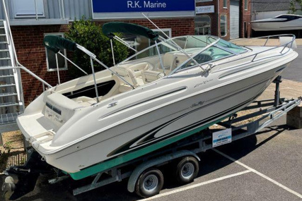 Sea Ray 215 Express Cruiser for sale in United Kingdom for £16,950