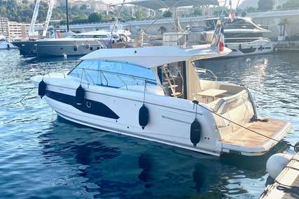 Prestige 420 for sale in France for €798,000 (£700,768)