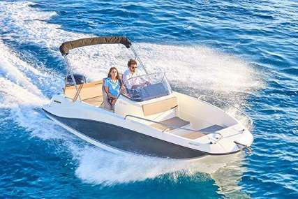 Quicksilver 605 Activ for sale in France for €34,330 (£30,648)