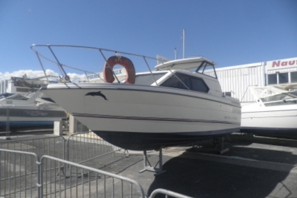Bayliner Ciera 2452 Sunbridge for sale in France for €10,000 (£8,788)