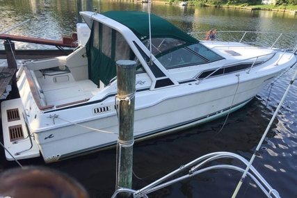 Sea Ray 300 Sundancer for sale in United States of America for $12,500 (£8,899)