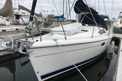 Hunter 380 for sale in United States of America for $69,000 (£49,123)