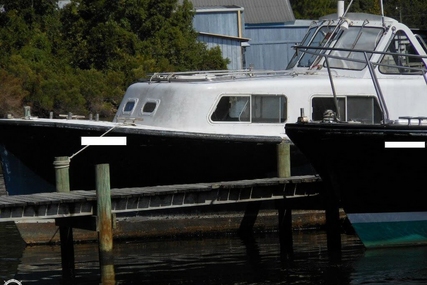Willard 40 Captain Personnel for sale in United States of America for $14,500 (£10,354)
