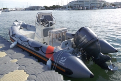 Zodiac 550 Pro Open for sale in France for €21,000 (£18,395)