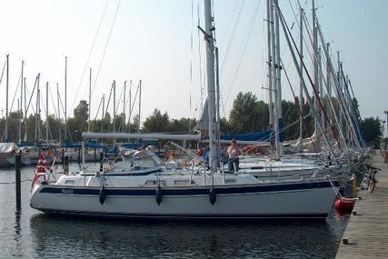 Hallberg-Rassy 37 for sale in Germany for €229,000 (£200,728)