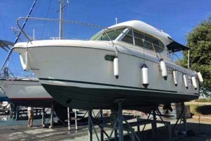 Jeanneau Merry Fisher 805 for sale in France for € 44.800 (£ 39.149)