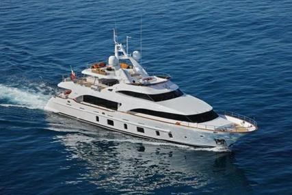 Benetti Tradition 105 for sale in Italy for €6,900,000 (£6,010,924)