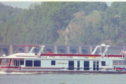 Sumerset 90 for sale in United States of America for $194,000 (£139,016)
