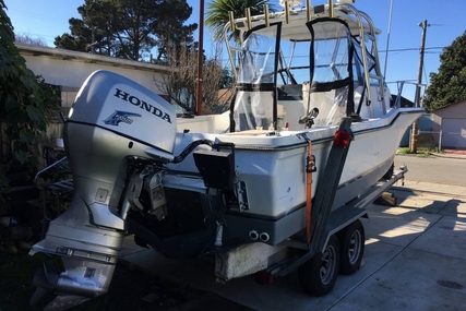 Trophy 2302 Walkaround for sale in United States of America for $10,999 (£7,831)