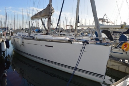 Dufour 40 E PERFORMANCE for sale in Portugal for €157,000 (£136,542)