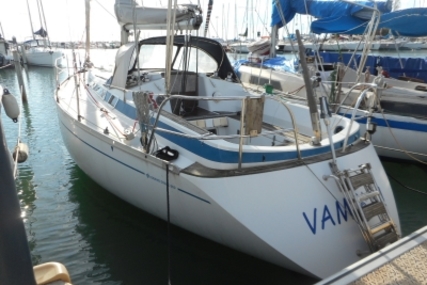 Grand Soleil 343 for sale in France for €40,000 (£34,788)