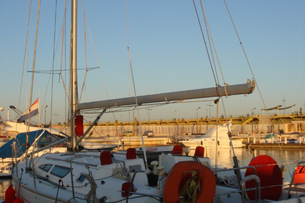 Jeanneau Sun Fast 40 for sale in Spain for 120.000 € (105.118 £)