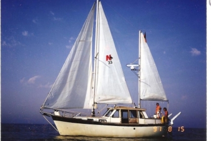 Nauticat 33 for sale in Germany for €59,900 (£52,471)