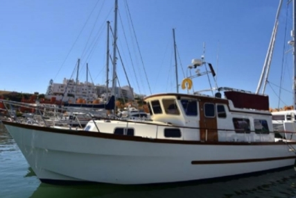 Colvic 38 Trawler for sale in Portugal for €99,000 (£88,553)