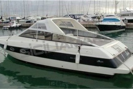 Ilver Duke 34 for sale in Italy for €45,000 (£40,194)
