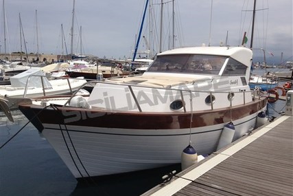 Apreamare Smeraldo 9 Cabin for sale in Italy for €65,000 (£58,059)