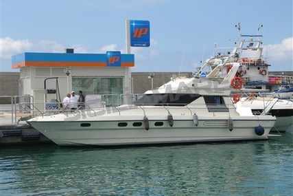 Princess 45 for sale in Italy for €85,000 (£73,924)