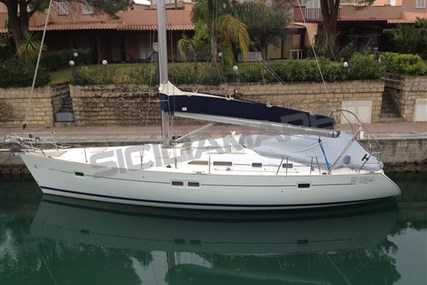 Beneteau Oceanis 423 for sale in Italy for €78,000 (£69,434)