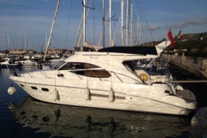 Sealine F42.5 for sale in Greece for £130,000