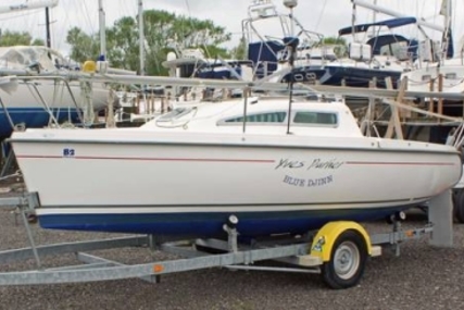 B2 Marine Blue Djinn for sale in United Kingdom for £13,995