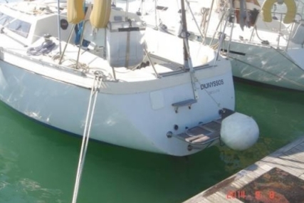 Jeanneau Attalia 32 for sale in Greece for €19,500 (£17,015)