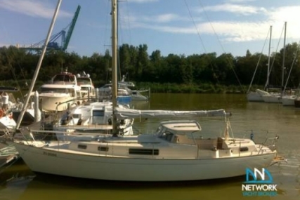 Hallberg-Rassy 35 RASMUS for sale in Greece for €45,000 (£39,428)