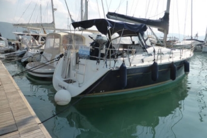 Beneteau Oceanis 393 for sale in Greece for £78,650