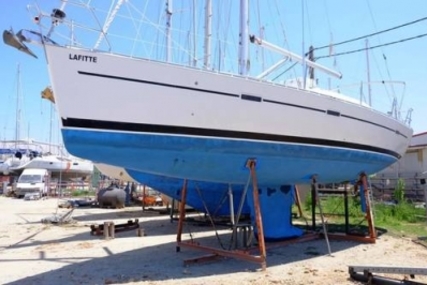 Beneteau Oceanis 393 for sale in Greece for £49,500