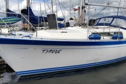 Moody 30 for sale in Ireland for €17,500 (£15,359)