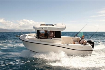 Quicksilver 605 Pilothouse for sale in United Kingdom for £33,450